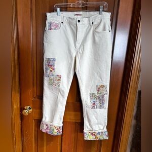 JOHNNY WAS | The Cuffed Cropped Boyfriend Jeans | Size 10